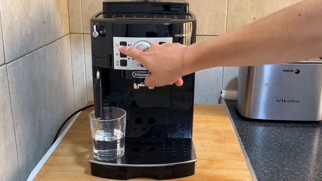 De’Longhi Perfetto Magnifica S: análisis y opinión honesta смотреть онлайн