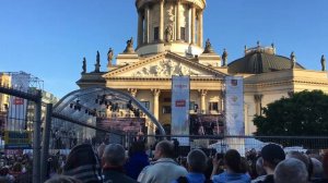 В землянке. Хор Турецкого. Песни Победы в центре Берлина. 6 мая 2018 г.