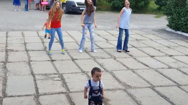 День защиты детей в Детской больнице г.Кизляр часть 1 смотреть онлайн