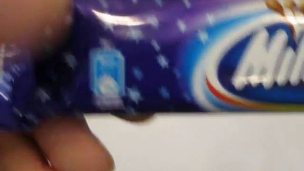 Распаковка Milky Way © 1+1 (26 г. x 2)