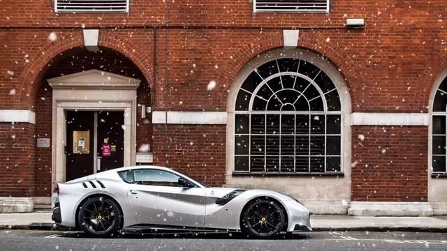 Ferrari F12 TDF (Tour de France) Snow Effect 1080p смотреть онлайн