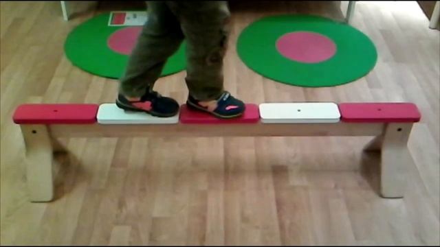 Деревянные скамейки из Икеи смотреть онлайн