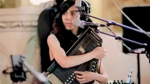 PJ Harvey - The Nightingale смотреть онлайн