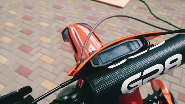 GR8 новый байк с коробки смотреть онлайн