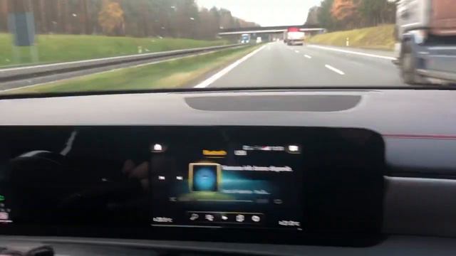 Mercedes cla 180 220 kmh смотреть онлайн