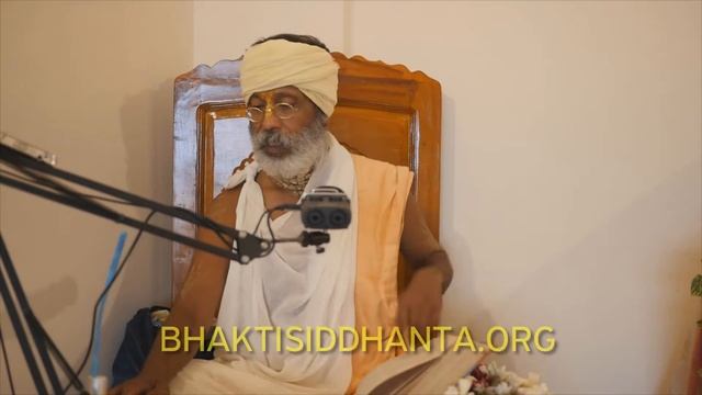 SBru180613 Шримад Бхагаватам 11.7- 12.13 Песнь Аванти Брахмана, Триданди бхикшу, Бхакти Санкиртан смотреть онлайн