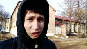 Подтягивание на одной руке с гирей 16 кг