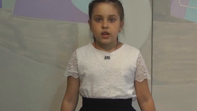 Стихотворение Валентины Мастеровой "Сын России", посвященное Юрию Гагарину, читает Даша Соколова смотреть онлайн