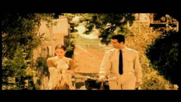 Mahsun Kırmızıgül - Göçmen Kızı