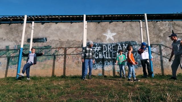 5-летние Ребята Учаться Подтягиваться и Отжиматься С НУЛЯ! (ПОПЫТКАМИ) ШКОЛА ВОРКАУТА ДЛЯ НОВИЧКОВ! смотреть онлайн