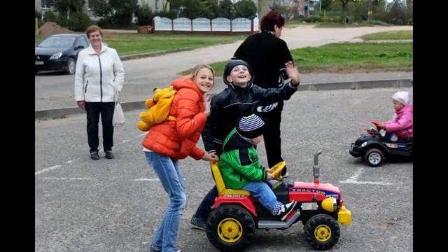 Пусть яркое солнце светит на мирной зеленой планете! смотреть онлайн