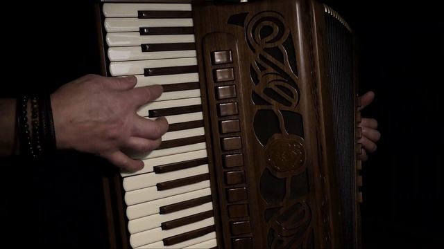 O Barquinho (Menescal - Bôscoli) - Jazz Accordion played by Piotr смотреть онлайн