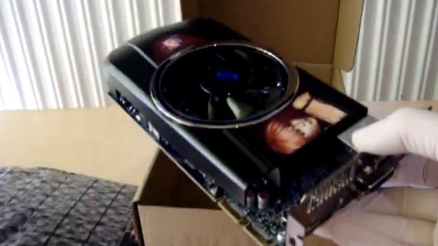 Sapphire Radeon HD 5770 Unboxing (New Cooler) смотреть онлайн