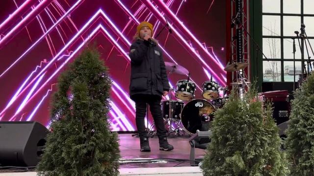 Конь. Исполняет Илья Захаров смотреть онлайн