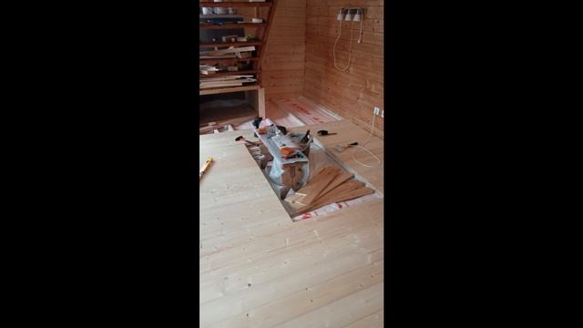 Деревянные полы на кухне. Утепление шлифовка новых полов. смотреть онлайн