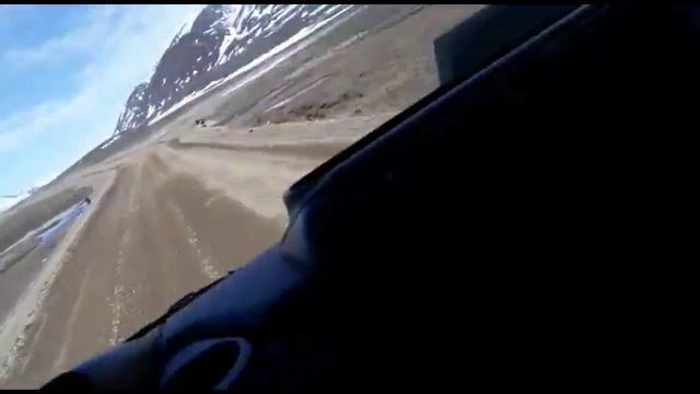 прилетел старый друг за пирожком смотреть онлайн