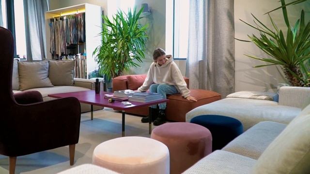 ЛАВСИТ | Шоу-рум мягкой мебели в центре Москвы смотреть онлайн