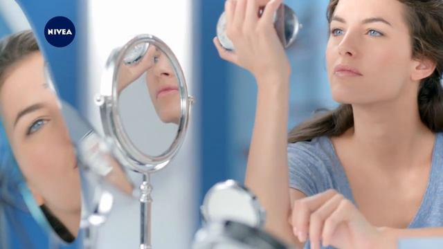 100% Nourishment, 0% Greasiness with the All-New Nivea Care смотреть онлайн