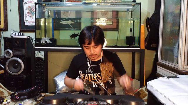 Livin' on a prayer table top drum cover смотреть онлайн