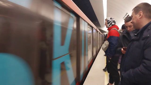 Метропоезд 81-775/776/777 "МОСКВА-2020" на новом участке БКЛ! смотреть онлайн