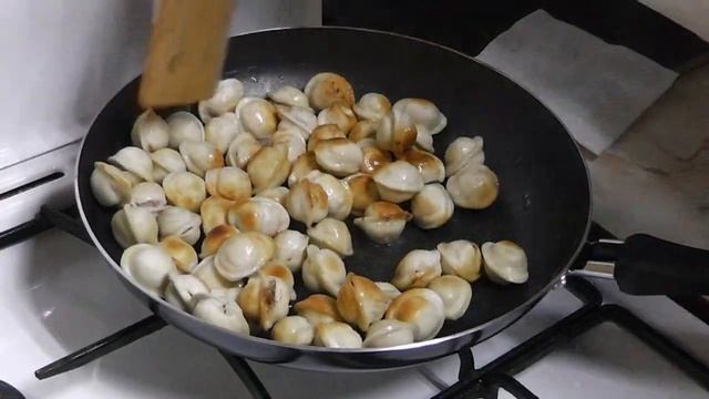 ЖАРЕНЫЕ ПЕЛЬМЕНИ. Как пожарить пельмени(вариант 2)Пельмени на пару.