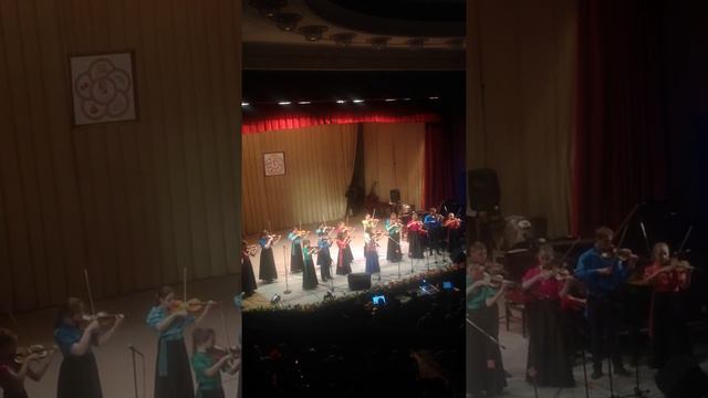 IMG 1727-jubileul de 50 ani ale scolii de arte ' Alexei Stircea ' смотреть онлайн