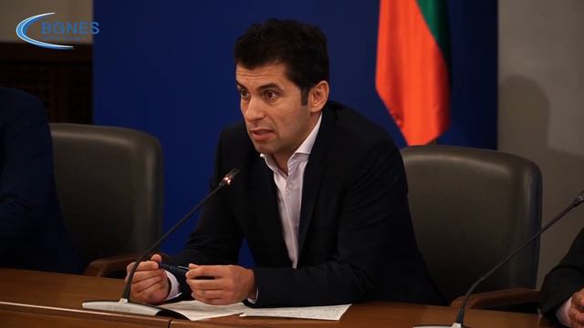 Петков: 182 млн. са дадени без обществена поръчка за административна сграда в София Тех парк смотреть онлайн