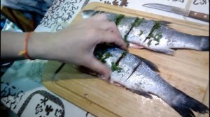 Жареный сибас на сковороде видео рецепт