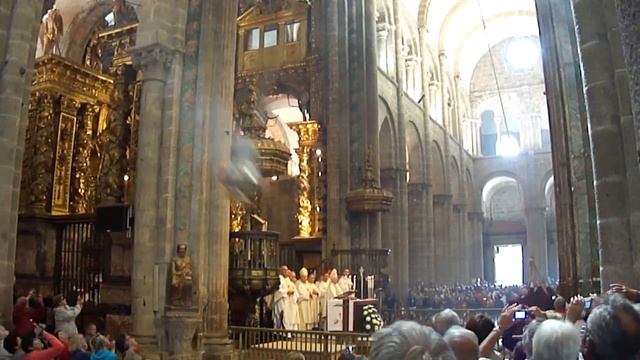 Cathedral Santiago de Compostela, Butafumeiro смотреть онлайн