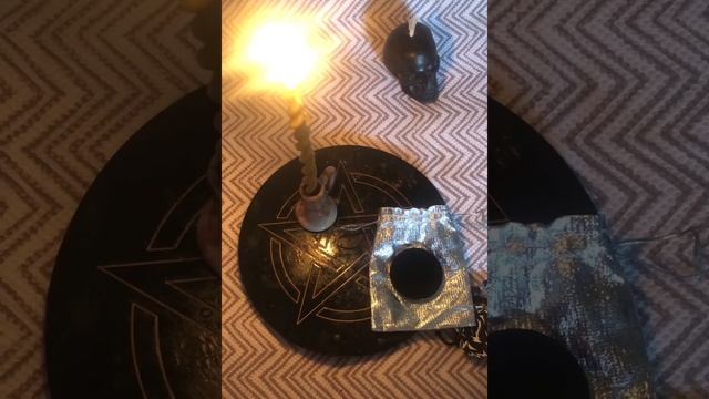 ?На расстоянии, его мысли и чувства #Ясновидение #гадание смотреть онлайн