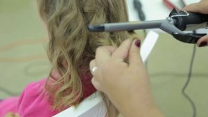 Прическа за 5 минут. Оригинальный водопад. Советы стилиста. StarMediaKids