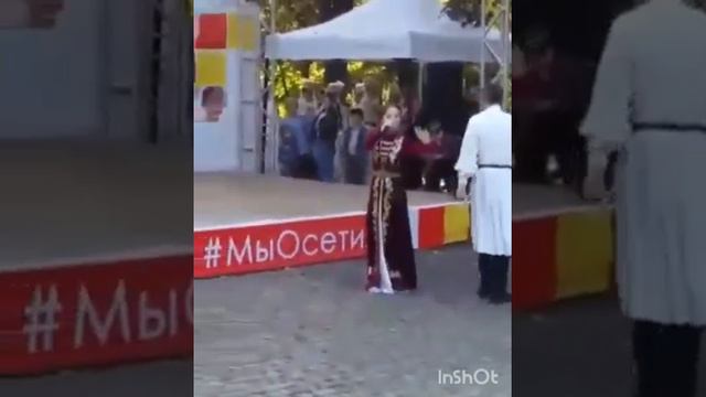 ингуши зажигают на фестивале в Осетии. А чеченцам предлагают враждовать с осетинами. Лицемеры. смотреть онлайн