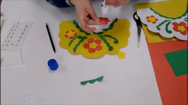 "Кокошник - символ русского костюма" смотреть онлайн