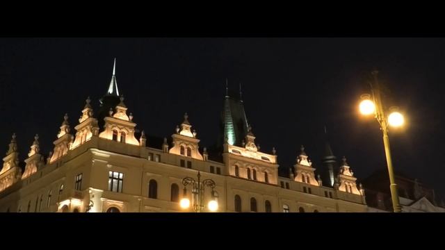 Panasonic HC-VXF1 in Prag смотреть онлайн