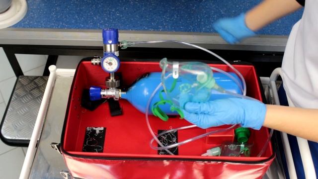 СМП - редуктор-ингалятор кислородный (РИК) смотреть онлайн