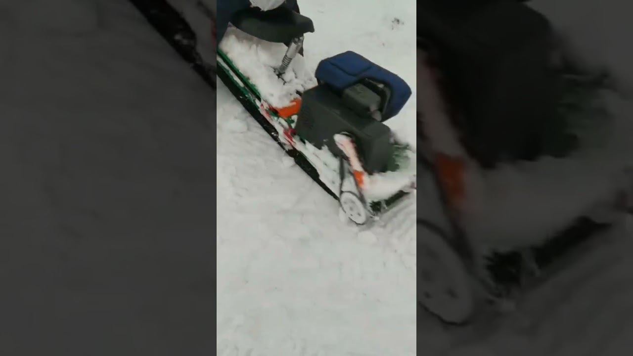 Буксировщик и Ларвен смотреть онлайн