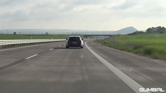 Автобан Чейз! 750-сильный Audi RS6 против 800-сильного Porsche 911 Turbo S против 450-сильного BMW смотреть онлайн