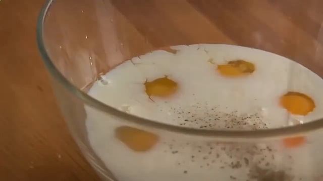 Кулинарные рецепты! Пирог из батона, сыра и ветчины