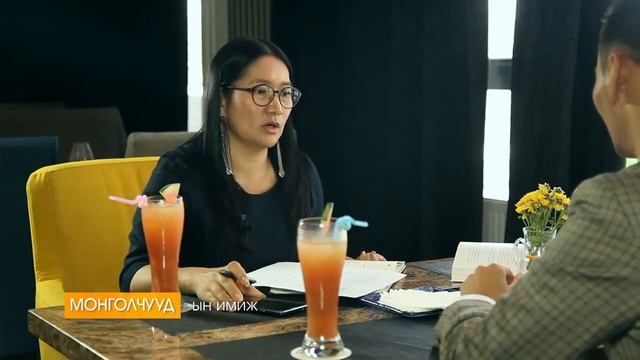 Монголчууд №1 Зочин: Ш.Мандалмаа Өнгө судлаач, дизайнер смотреть онлайн