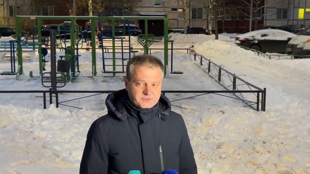 Завершен монтаж уличного освещения в 23 квартале Петергофа смотреть онлайн