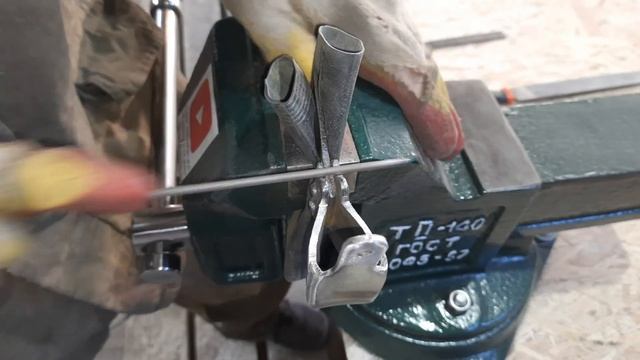 DIY. Restoration of the 1960 marching ax. Восстановление туристического топора 1960-х. смотреть онлайн