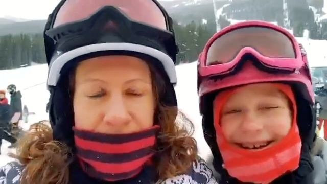 Отзыв от Адель и ее мамы о Palme School смотреть онлайн