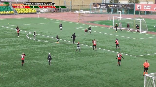 Турнир по футболу среди девушек «VAKHITOVSKY CUP» 2022 год г. Казань (Первое поле) смотреть онлайн