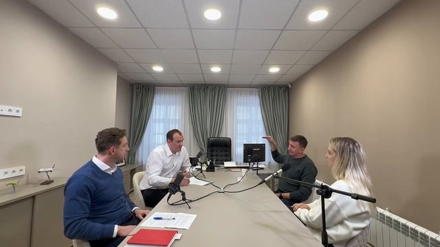 СТРЕМЛЕНИЕ ВВЕРХ // Умные дома, дизайнерский ремонт под ключ / необходимость или лишние траты?