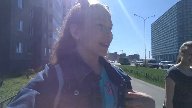Vlog:Гуляем, разбила колено смотреть онлайн