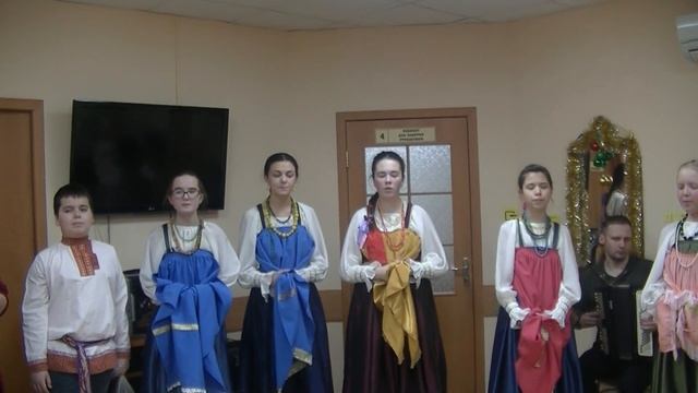 Фольклорный ансамбль Роднички - Многая лета пропоем... смотреть онлайн