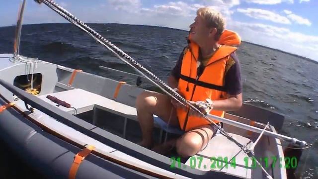 Dinghy Sailing Holidays: Under Lateen Sail - Part 2 / Швертбот с надувным фальшбортом смотреть онлайн