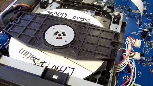 NAD CD Player Repair - Laser Unit Replacement - 'No Disk' Error смотреть онлайн