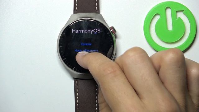 Cómo formatear reloj HUAWEI Watch 4 Pro - resetear desde el modo Recovery смотреть онлайн