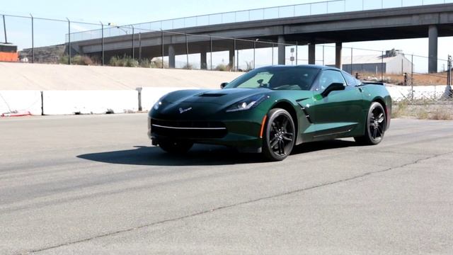 2014 Chevrolet Corvette Stingray | Track Tested смотреть онлайн